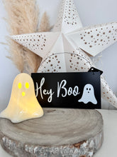 Load image into Gallery viewer, Ceramic Light Up LED Ghost
