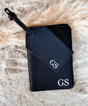 Load image into Gallery viewer, Personalised Passport Cover and Luggage Tag Set
